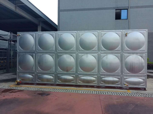 國標(biāo)不銹鋼水箱
